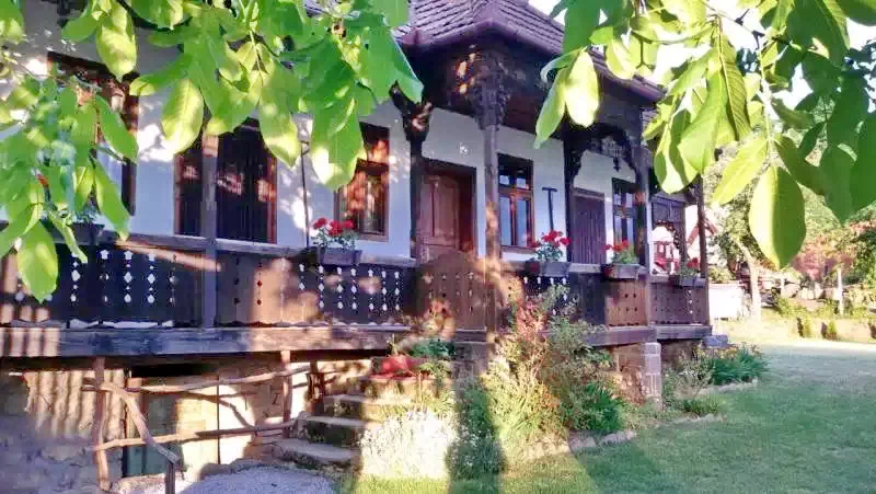 Odorheiu Secuiesc Cazare | Cabană (K1359-70) Imaginea poate fi supusă drepturilor de autor. Se recomandă contactarea titularului drepturilor.