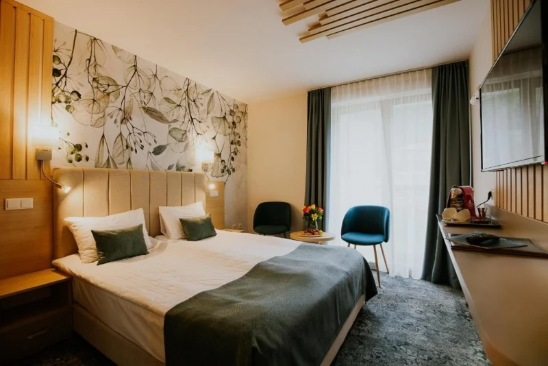 Tusnádfürdő Szállás | Hotel*** (K1498-18) A kép szerzői jogvédelem alatt állhat. Javasolt a kapcsolatfelvétel a jog tulajdonossal. Tusnádfürdő Szállás | Hotel*** (K1498-18) A kép szerzői jogvédelem alatt állhat. Javasolt a kapcsolatfelvétel a jog tulajdonossal.