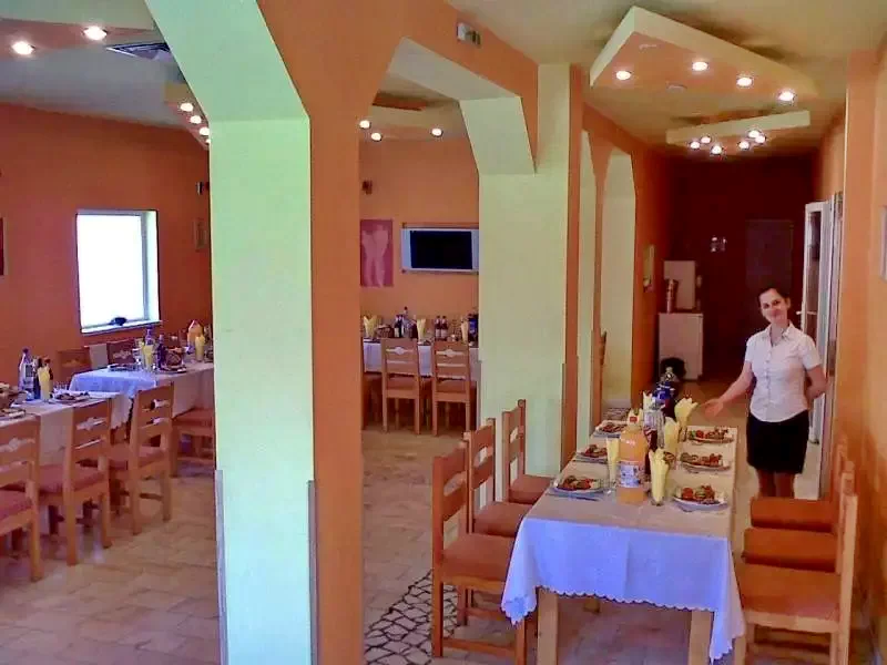 Sepsiszentgyörgy Szállás | Panzió (K0646-1) A kép szerzői jogvédelem alatt állhat. Javasolt a kapcsolatfelvétel a jog tulajdonossal.