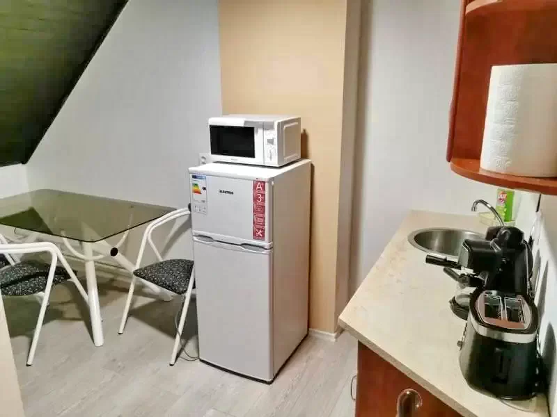 Jula Cazare | Bungalow (K1086-29) Imaginea poate fi supusă drepturilor de autor. Se recomandă contactarea titularului drepturilor.