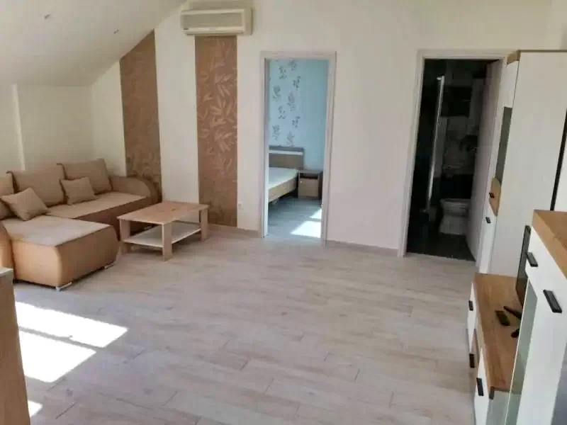 Cazare | Apartament (K1168-7) Imaginea poate fi supusă drepturilor de autor. Se recomandă contactarea titularului drepturilor. Cazare | Apartament (K1168-7) Imaginea poate fi supusă drepturilor de autor. Se recomandă contactarea titularului drepturilor.