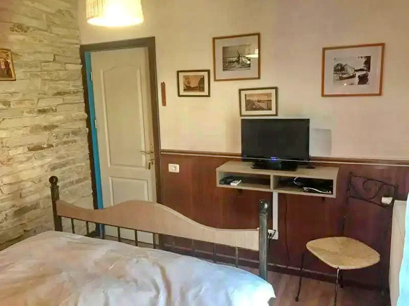  Szállás | Motel (K1300-24) A kép szerzői jogvédelem alatt állhat. Javasolt a kapcsolatfelvétel a jog tulajdonossal.