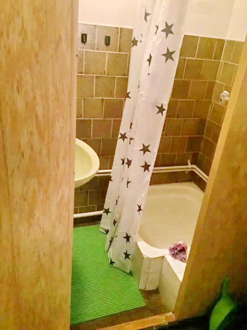  Cazare | Sat de vacanță (K0198-12) Imaginea poate fi supusă drepturilor de autor. Se recomandă contactarea titularului drepturilor.