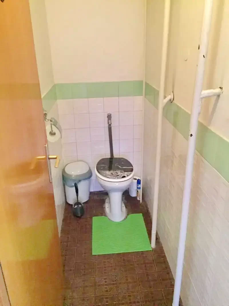  Cazare | Sat de vacanță (K0198-13) Imaginea poate fi supusă drepturilor de autor. Se recomandă contactarea titularului drepturilor.