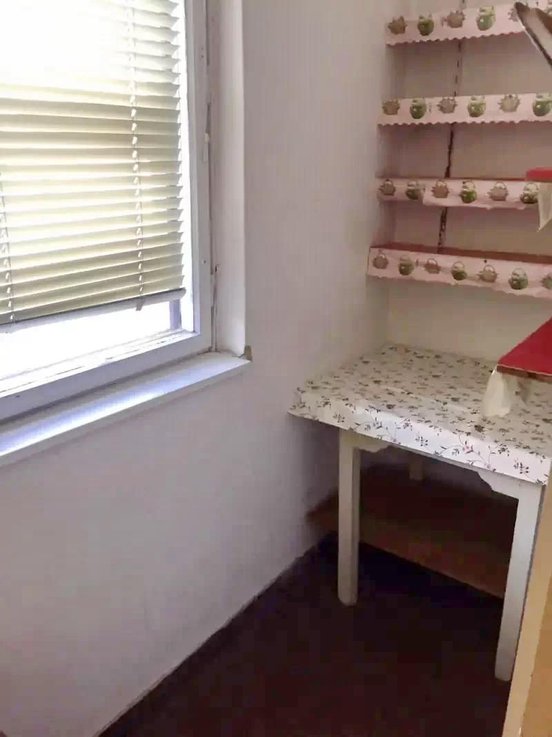  Cazare | Sat de vacanță (K0198-21) Imaginea poate fi supusă drepturilor de autor. Se recomandă contactarea titularului drepturilor.