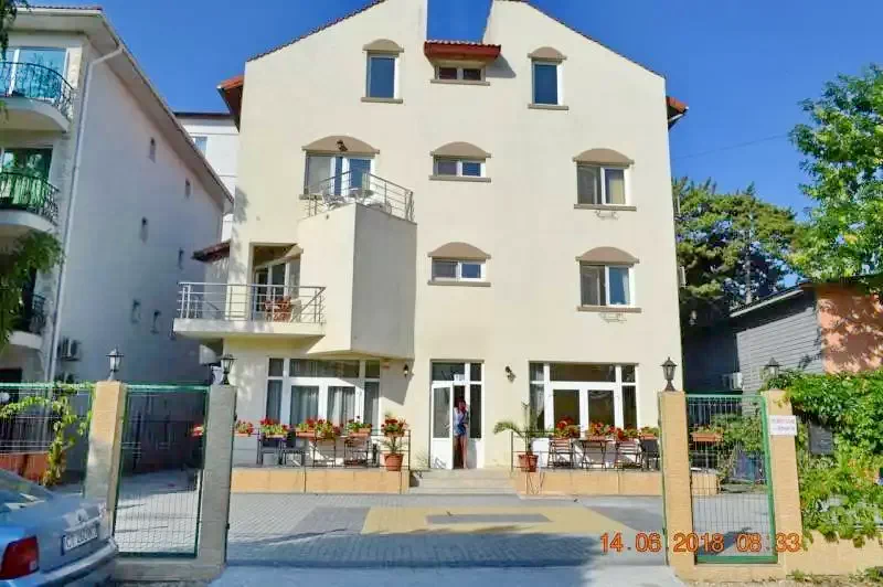 Eforie Nord Cazare | Vila (K1320-29) Imaginea poate fi supusă drepturilor de autor. Se recomandă contactarea titularului drepturilor. Eforie Nord Cazare | Vila (K1320-29) Imaginea poate fi supusă drepturilor de autor. Se recomandă contactarea titularului drepturilor.