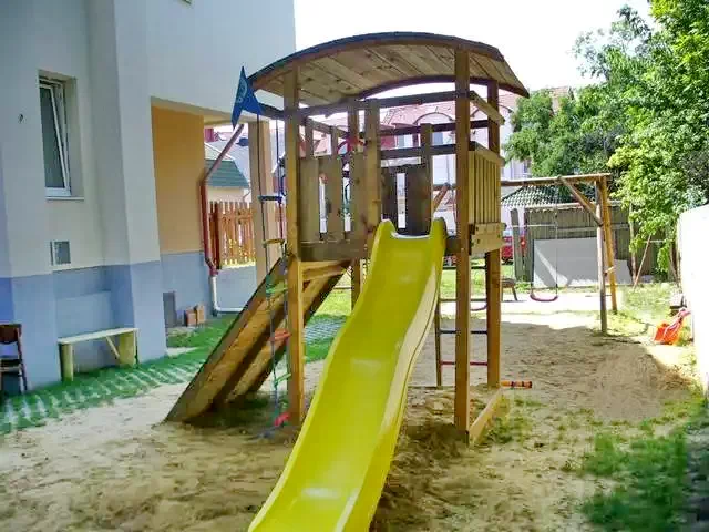 Hajdúszoboszló Szállás | Bungalow (K1104-4) A kép szerzői jogvédelem alatt állhat. Javasolt a kapcsolatfelvétel a jog tulajdonossal. Hajdúszoboszló Szállás | Bungalow (K1104-4) A kép szerzői jogvédelem alatt állhat. Javasolt a kapcsolatfelvétel a jog tulajdonossal.