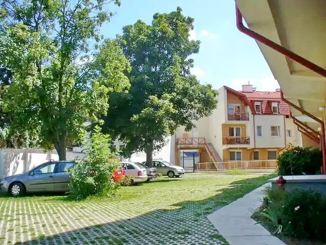 Hajdúszoboszló Szállás | Bungalow (K1104-6) A kép szerzői jogvédelem alatt állhat. Javasolt a kapcsolatfelvétel a jog tulajdonossal. Hajdúszoboszló Szállás | Bungalow (K1104-6) A kép szerzői jogvédelem alatt állhat. Javasolt a kapcsolatfelvétel a jog tulajdonossal.