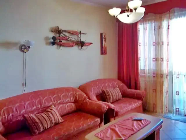 Hajdúszoboszló Szállás | Apartmanház (K1104-9) A kép szerzői jogvédelem alatt állhat. Javasolt a kapcsolatfelvétel a jog tulajdonossal.