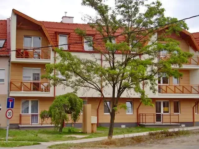 Hajdúszoboszló Cazare | Apartament (K1104-12) Imaginea poate fi supusă drepturilor de autor. Se recomandă contactarea titularului drepturilor.