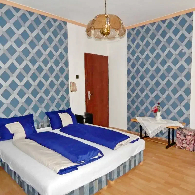 Jula Cazare | Casă de apartamente (K1343-16) Imaginea poate fi supusă drepturilor de autor. Se recomandă contactarea titularului drepturilor.