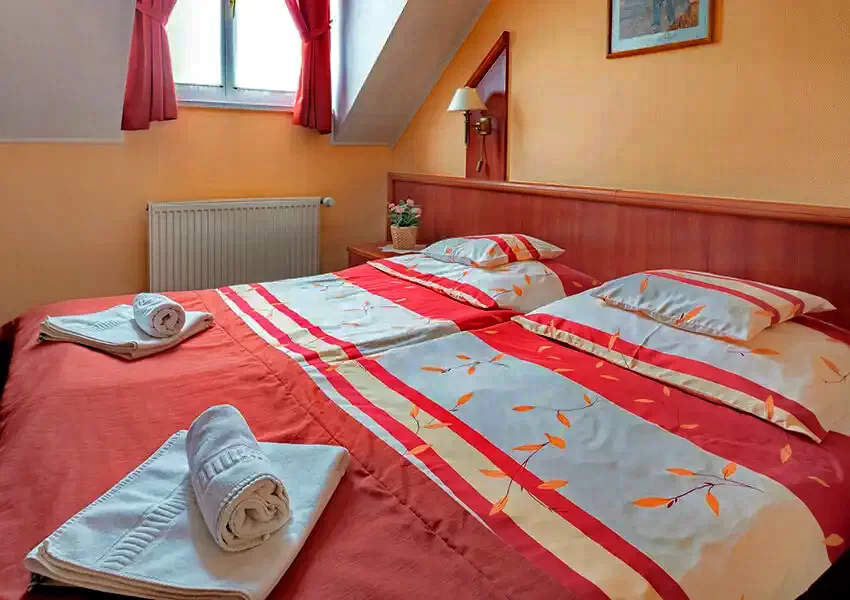 Mezőkövesd Szállás | Motel (K0818-30) A kép szerzői jogvédelem alatt állhat. Javasolt a kapcsolatfelvétel a jog tulajdonossal.